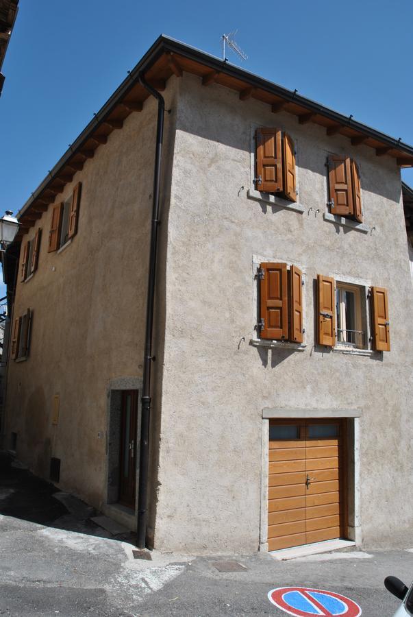 Casa Del Borgo Maria Luisa By Gardadomusmea Villa Tremosine Exterior photo